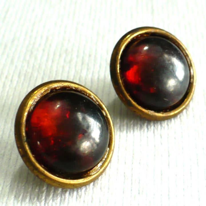 30L Genuine Amber Shank Buttons