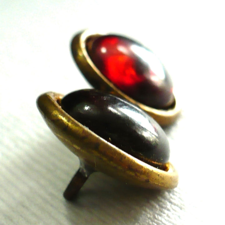 30L Genuine Amber Shank Buttons