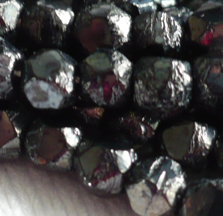 1960s Vintage 3.5mm Mini Hanks Black Garnet Faceted Beads