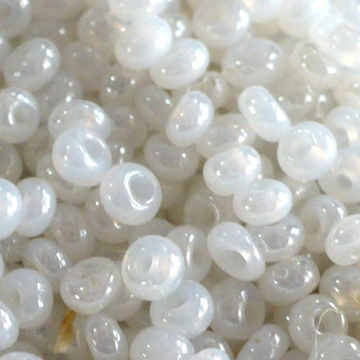 1920s 2.1mm White Ceylon 12/0 Glass Seed Beads 48 grams