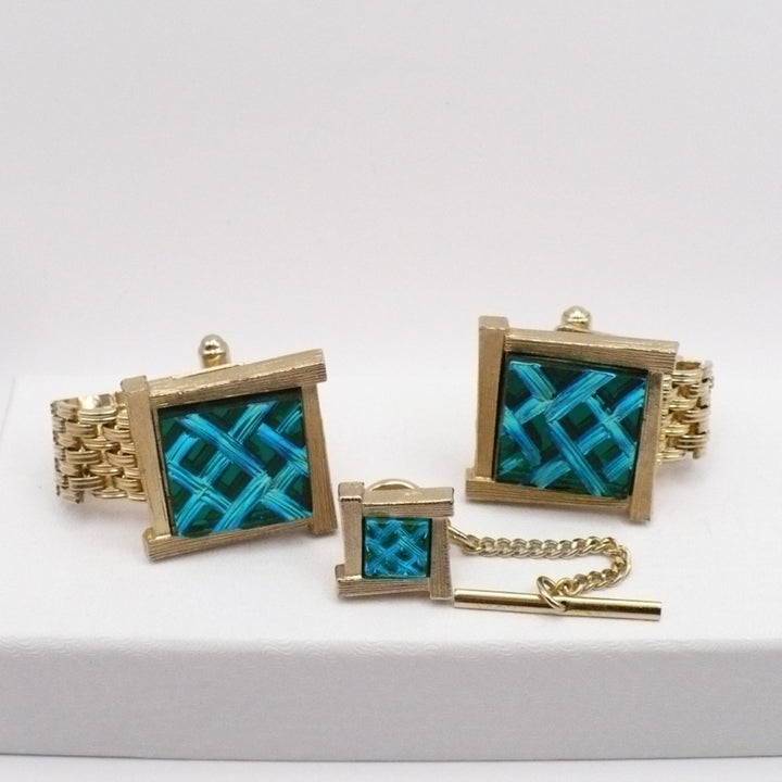 Artistic Asian Cufflinks & Tie Tack Set by Hickok.