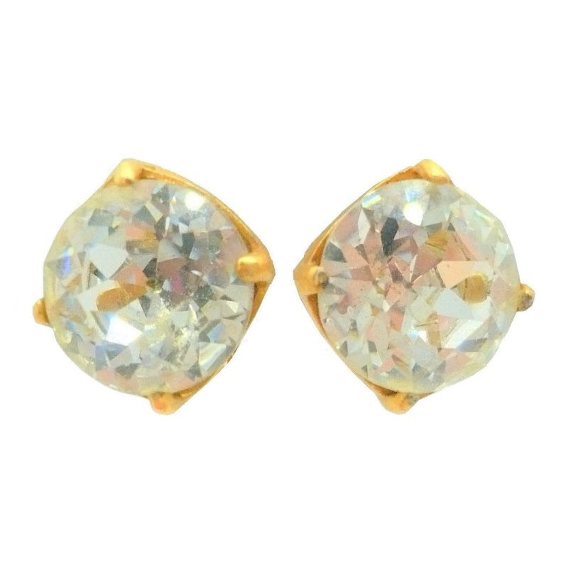 Earrings.