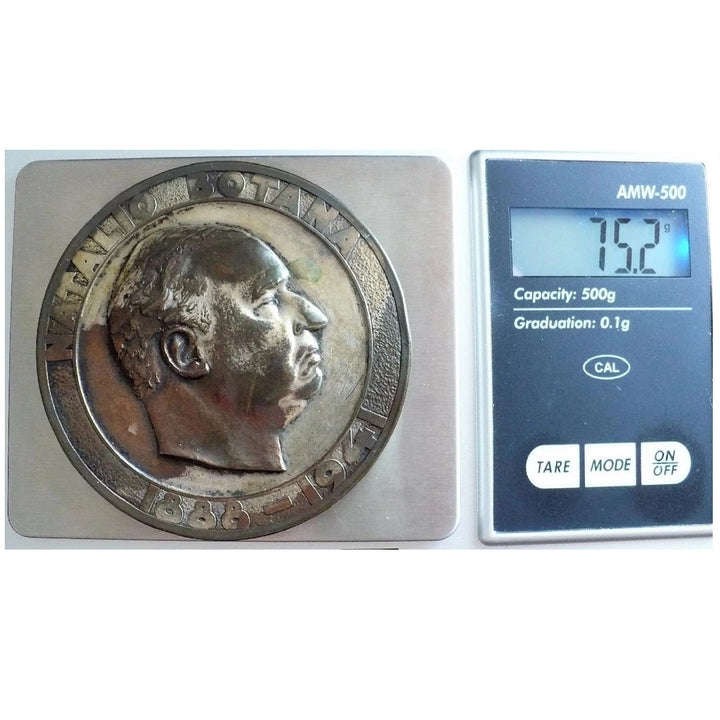 Argentina 1942 Natalio Botana Commemorative Critica Medal.