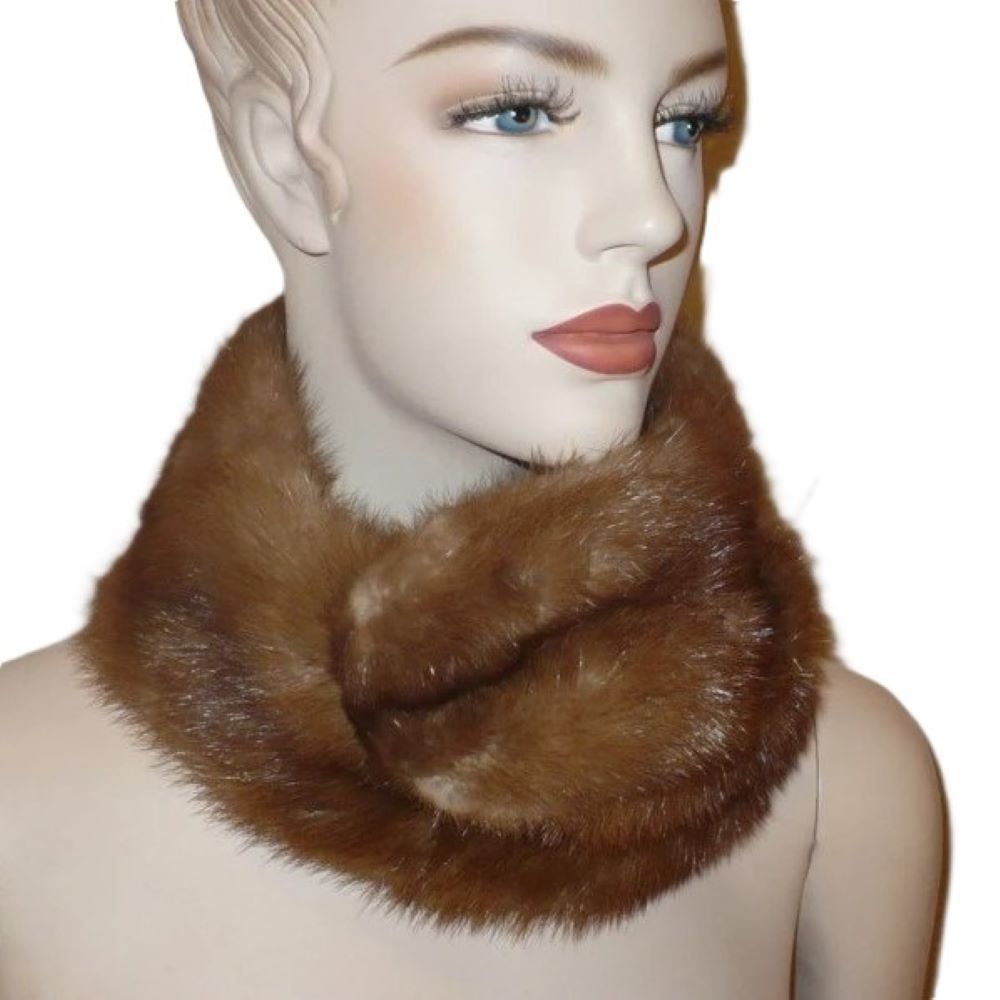 Fur stole or collar.