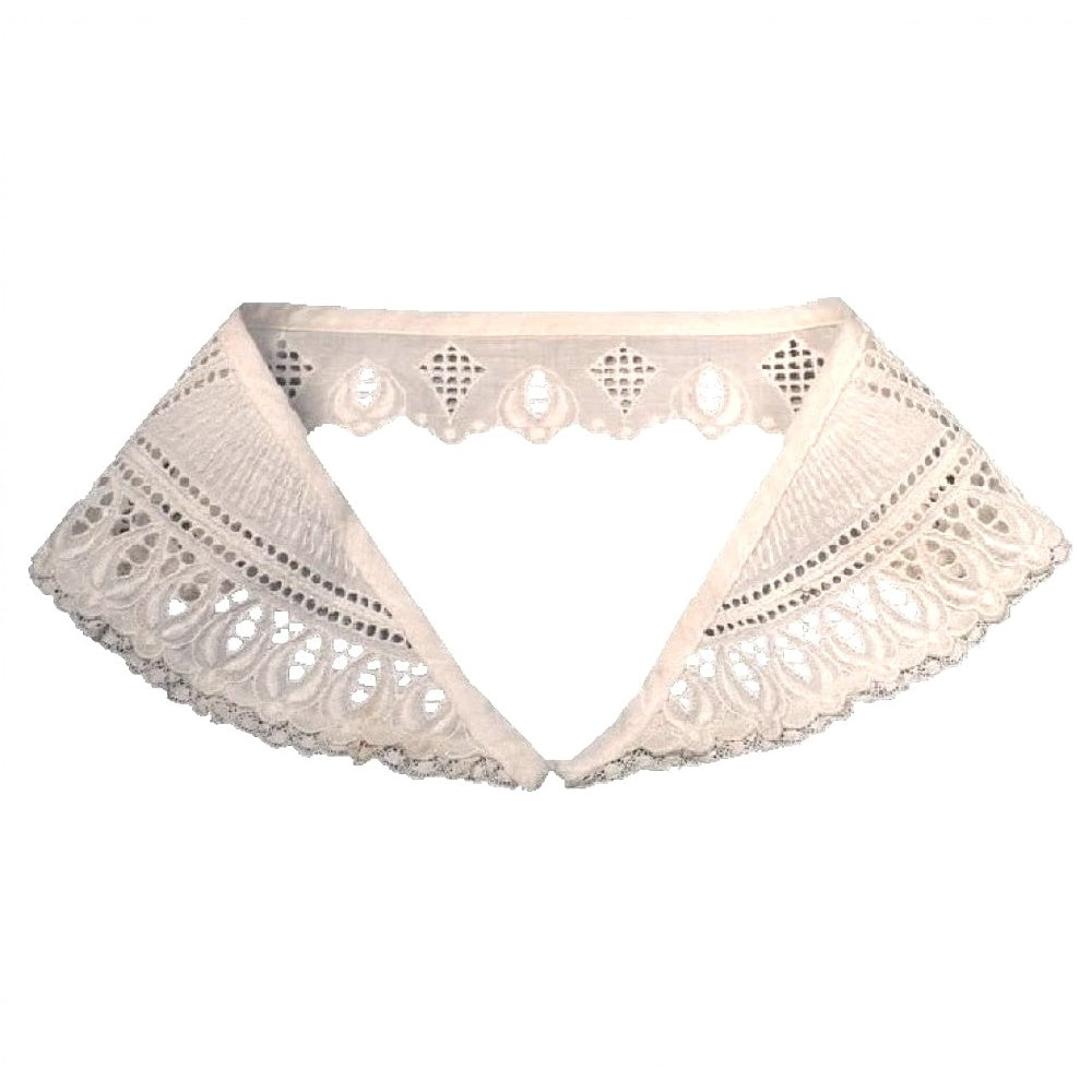 Collar.