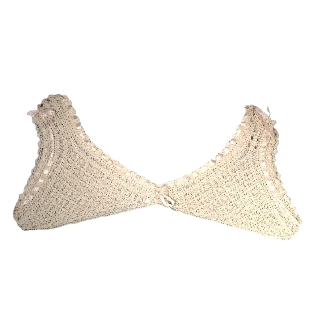 Collar.