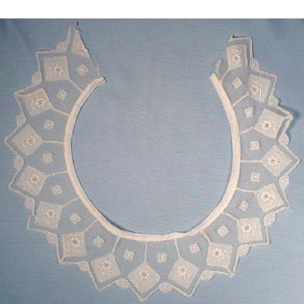 Collar