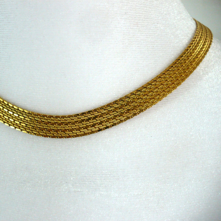 1940s Vintage Gold-tone Mesh Metal Fashion Necklace 17"