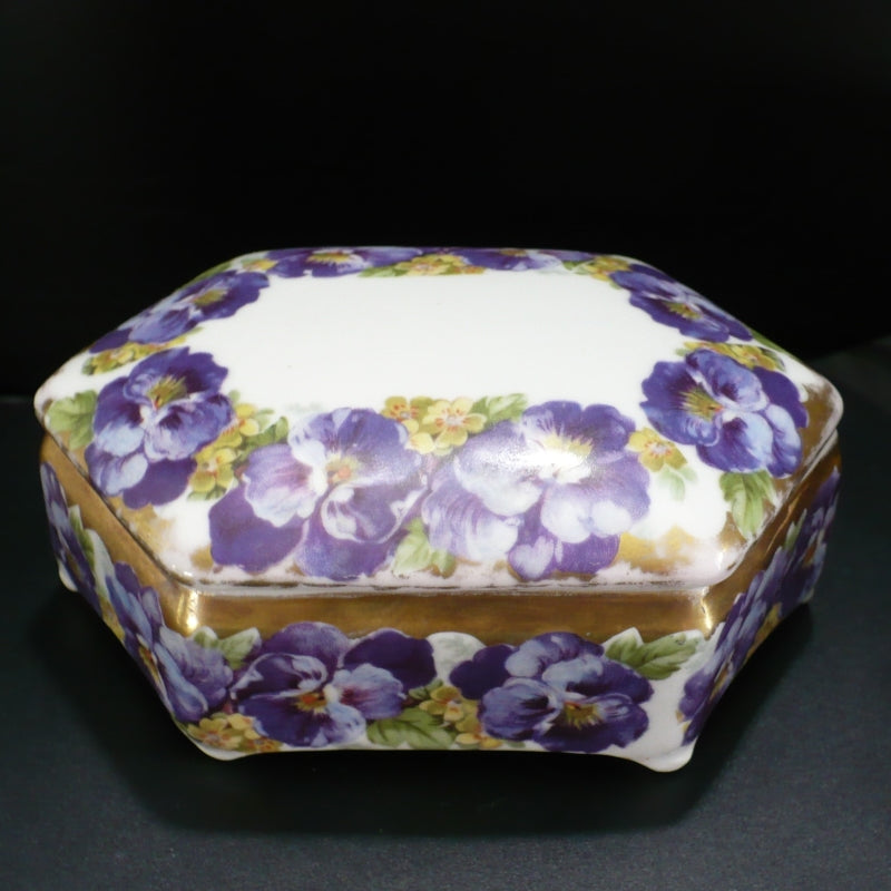 1930s Porcelain Vanity Box by Mäbendorf.
