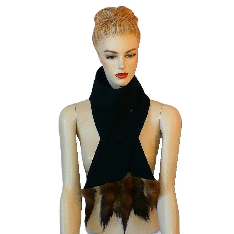 1940s scarf.