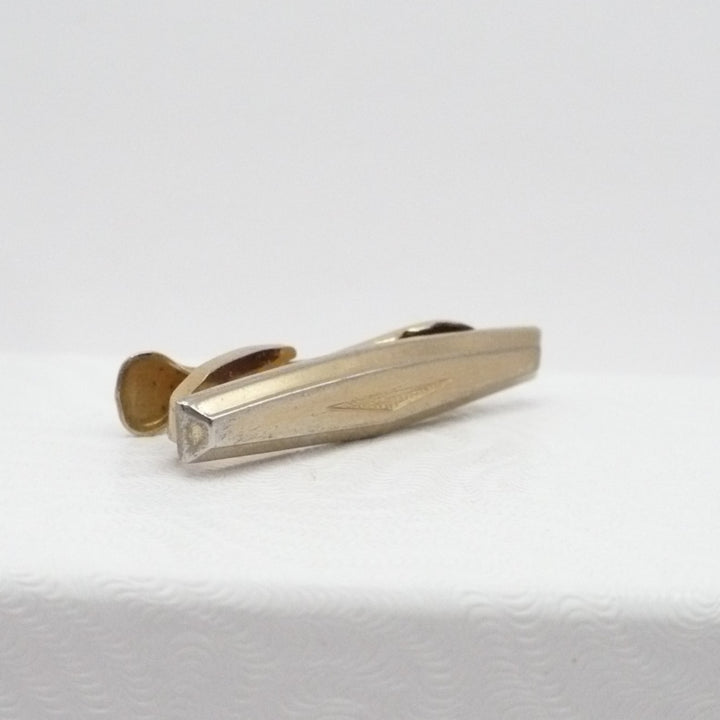 Vintage tie clip, clasp, bar.