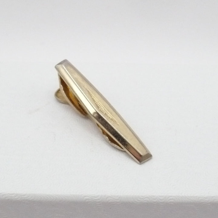 Vintage tie clip, clasp, bar.