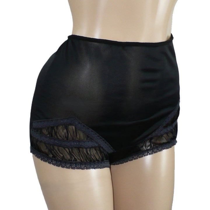 1950 Bombshell Bettie Panties Medium