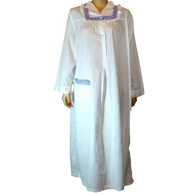 Nightgown.