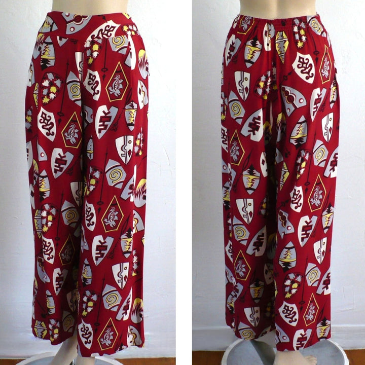 1950s Vintage Cold Rayon Print Pajamas Loungewear.