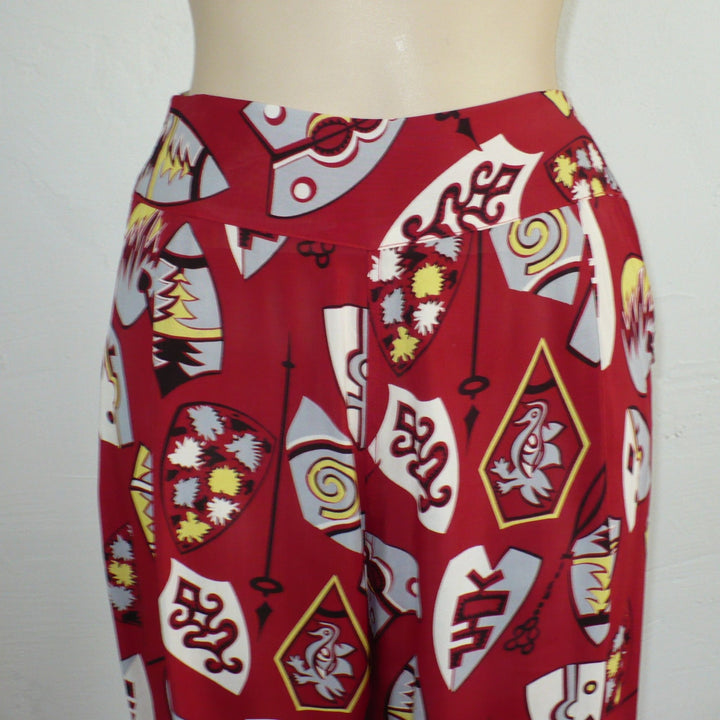 1950s Vintage Cold Rayon Print Pajamas Loungewear.