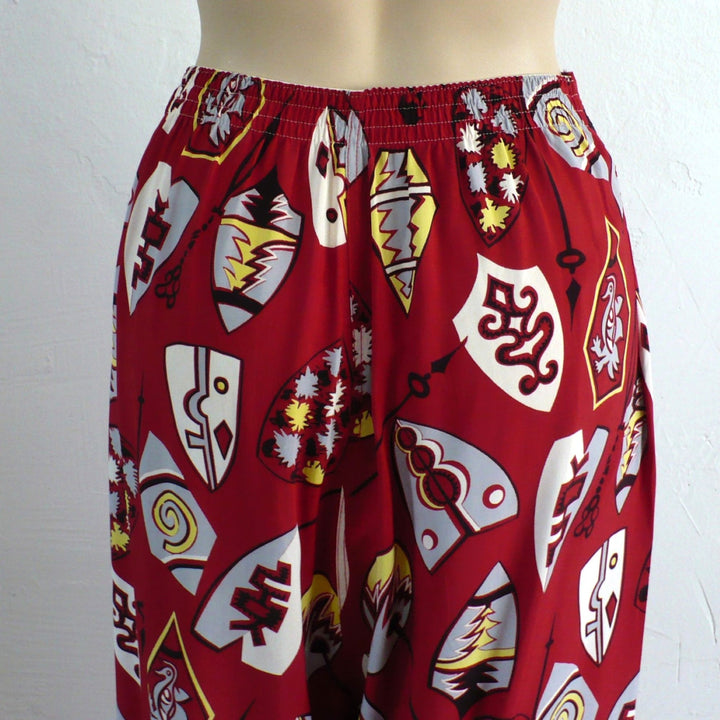 1950s Vintage Cold Rayon Print Pajamas Loungewear.