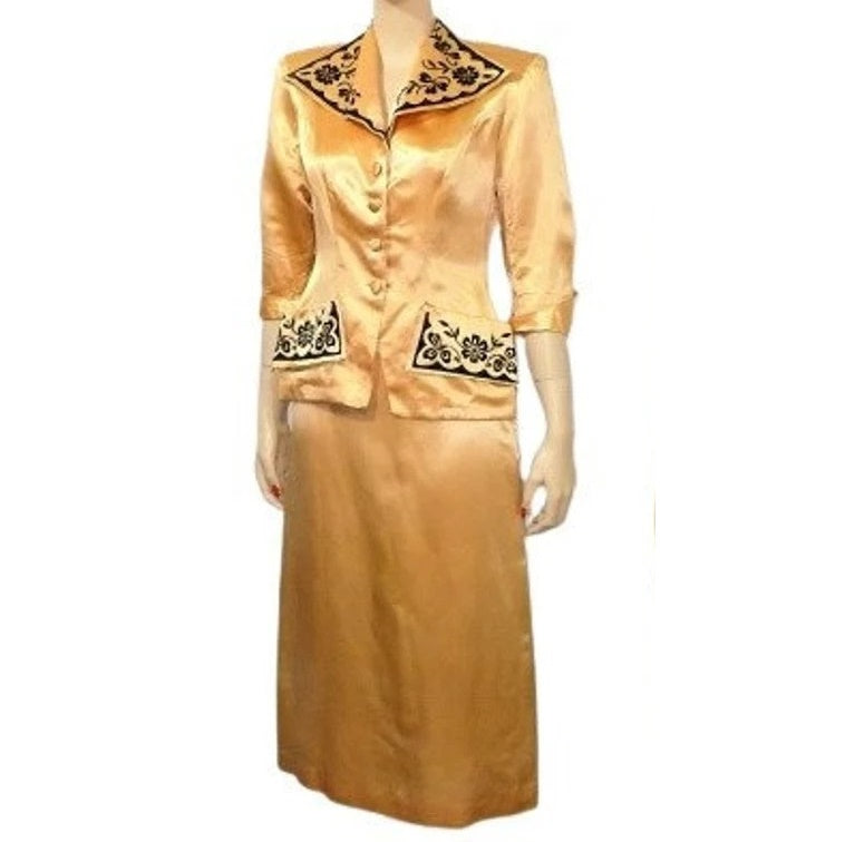 Women's Suits & Suit Separates