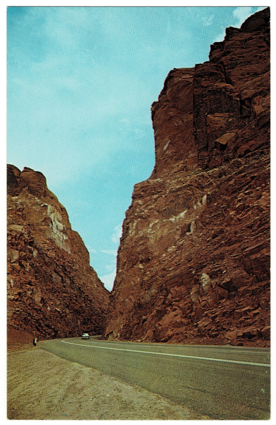 The Big Cut Vermilion Cliffs Page Arizona Vintage Postcard.