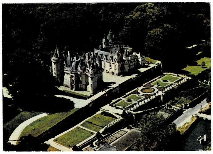 1987 Castle Chateau D-Usse France Vintage Postcard