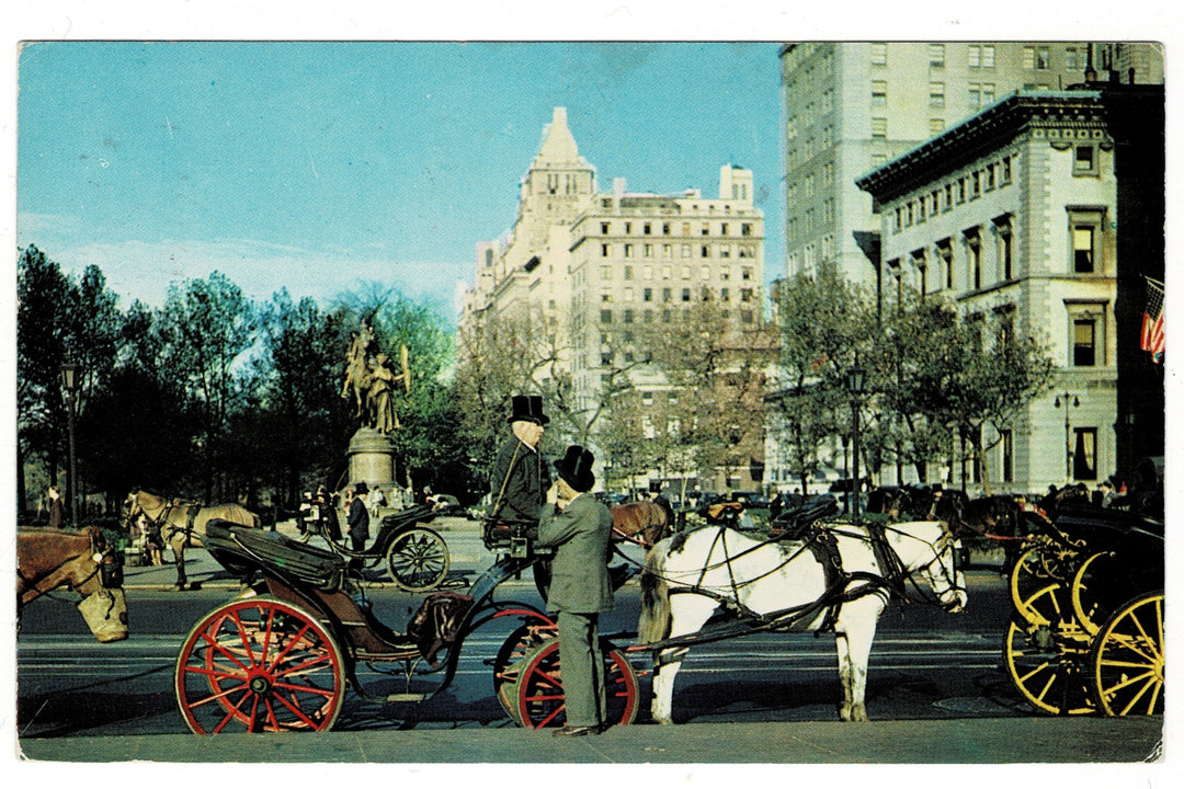1961 Carriages at Grand Army Plaza, New York Vintage Postcard.