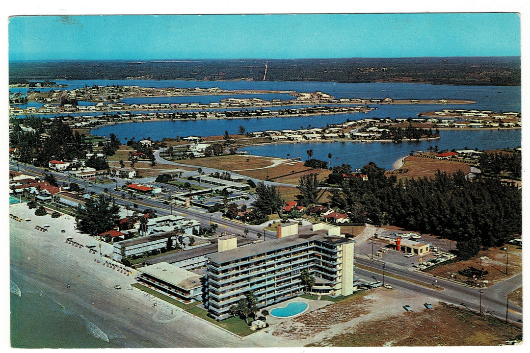  1962 Redington Tower Apartments at Beach, Florida Vintage Postcard.