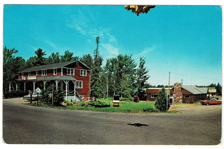Frontier Village Old Country Store Copper Harbor Michigan Vtg Postcard.
