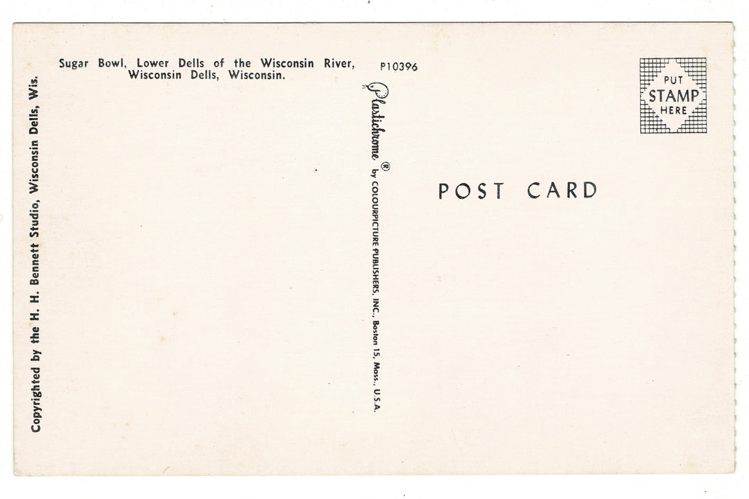 Boat Tour Sugar Bowl Grotto Rock Wisconsin Dells Vintage Postcard.