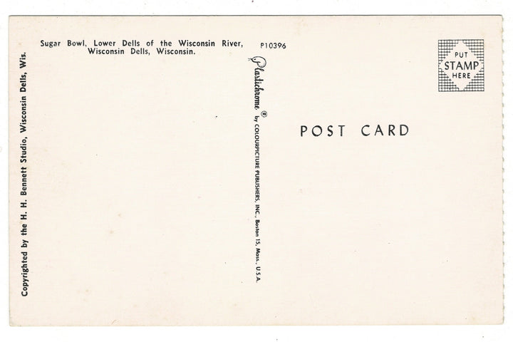 Boat Tour Sugar Bowl Grotto Rock Wisconsin Dells Vintage Postcard.