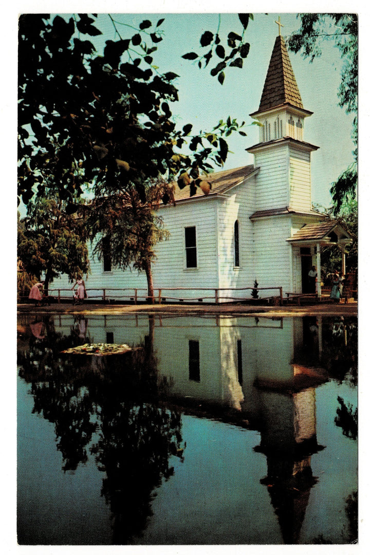 1956 Church of Reflections Knott’s Berry Farm California Vtg Postcard.