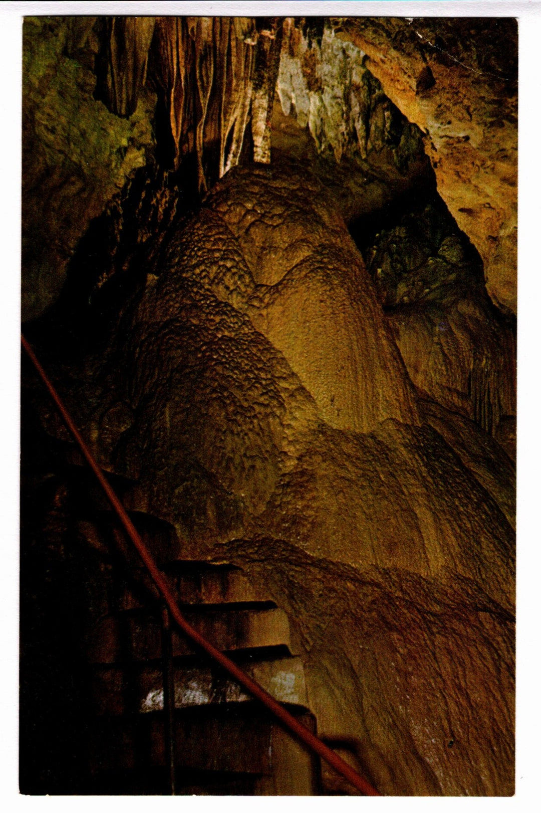 1956 Mount Shasta Formation Mammoth Onyx Cave Kentucky Vintage Postcard.