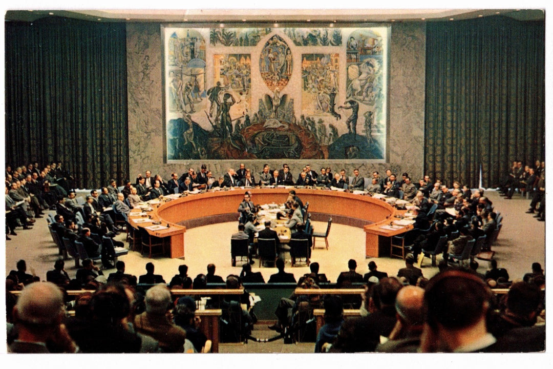 1960s Security Council Chamber United Nations New York Vintage Postcard.