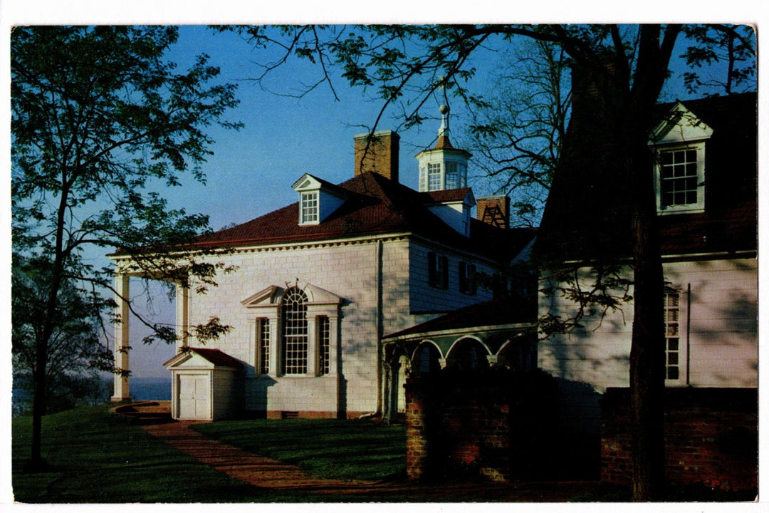 1950s Mount Vernon Mansion, North End, Virginia Vintage Postcard.