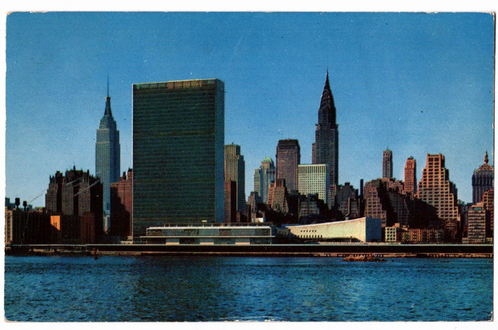 Historic New York Skyline Vintage Postcard.