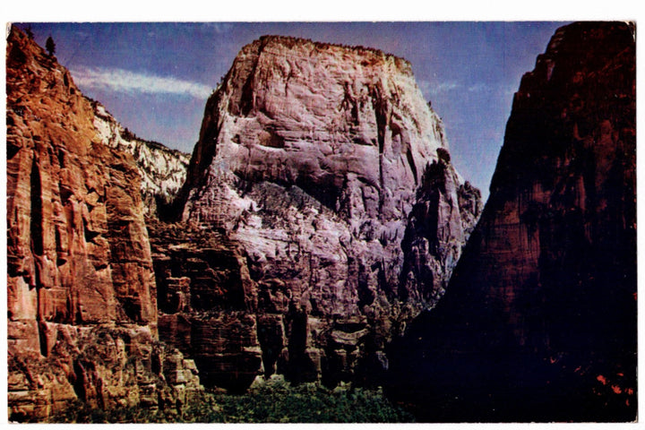 1950s Majestic Throne of Zion Utah Vintage Postcard.