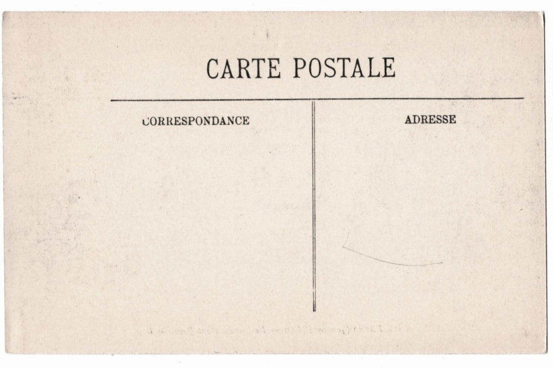 Vintage postcard with 'Carte Postale' text.