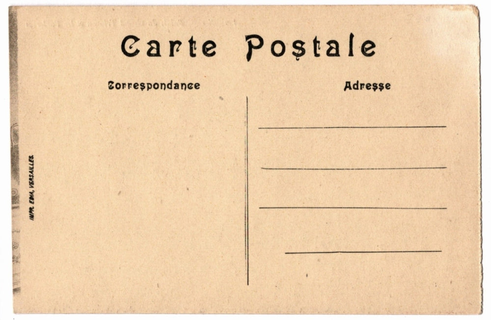 Vintage postcard with 'Carte Postale' text and address lines.