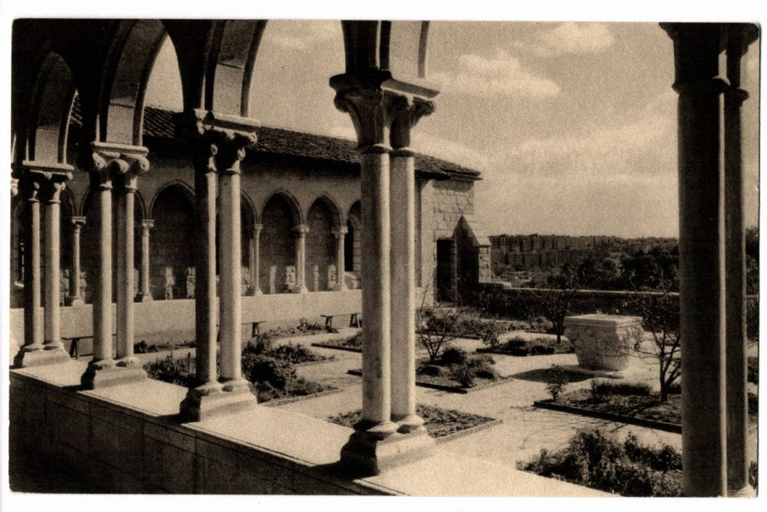 1938 Bonnefont Cloister Garden View New York Vintage Postcard.