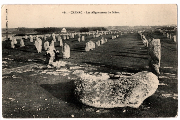 Antique postcard stone alignments at Carnac, featuring people for scale.