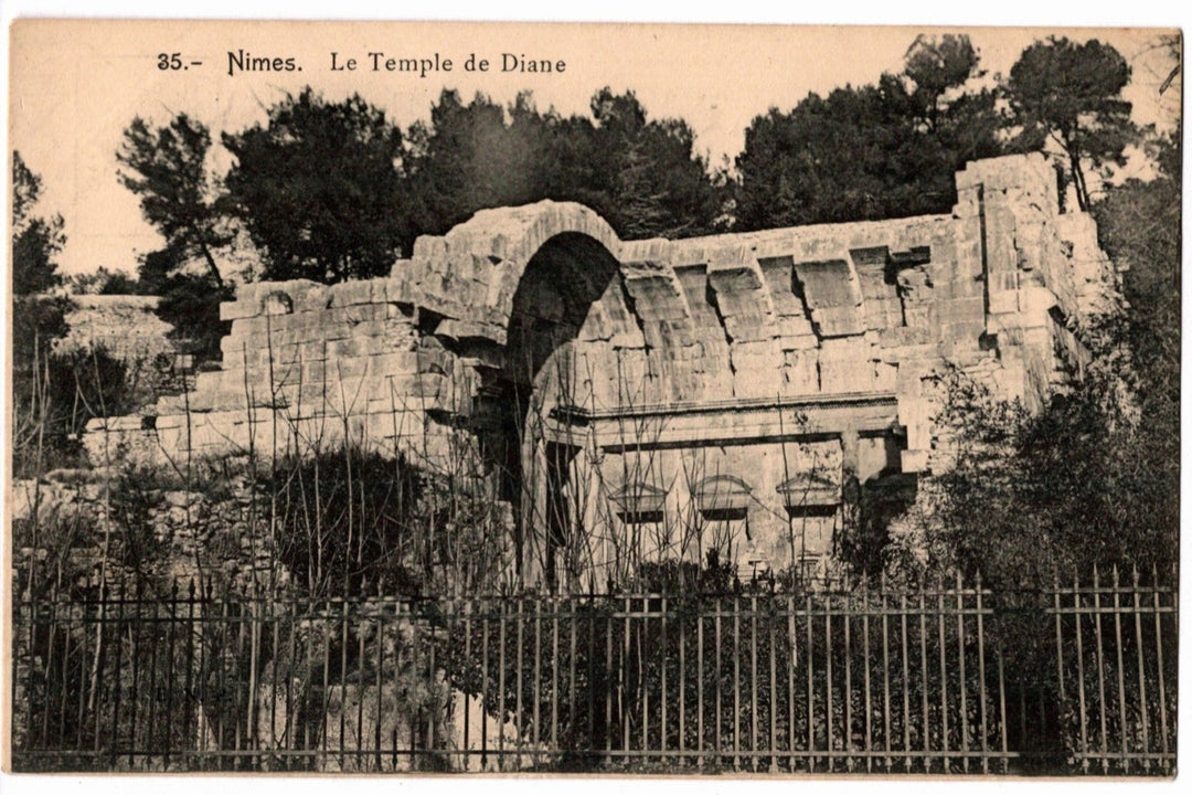  1907 Temple of Diana Nîmes France Vintage Postcard.