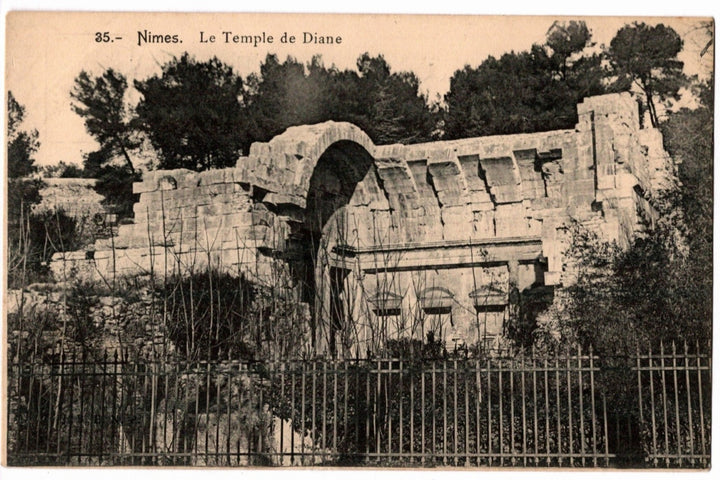  1907 Temple of Diana Nîmes France Vintage Postcard.