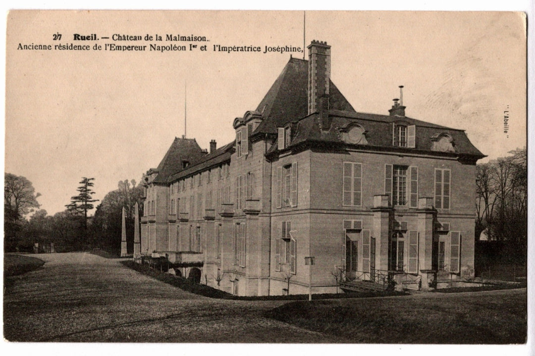  1913 Chateau de la Malmaison Rueil France Vintage Postcard.
