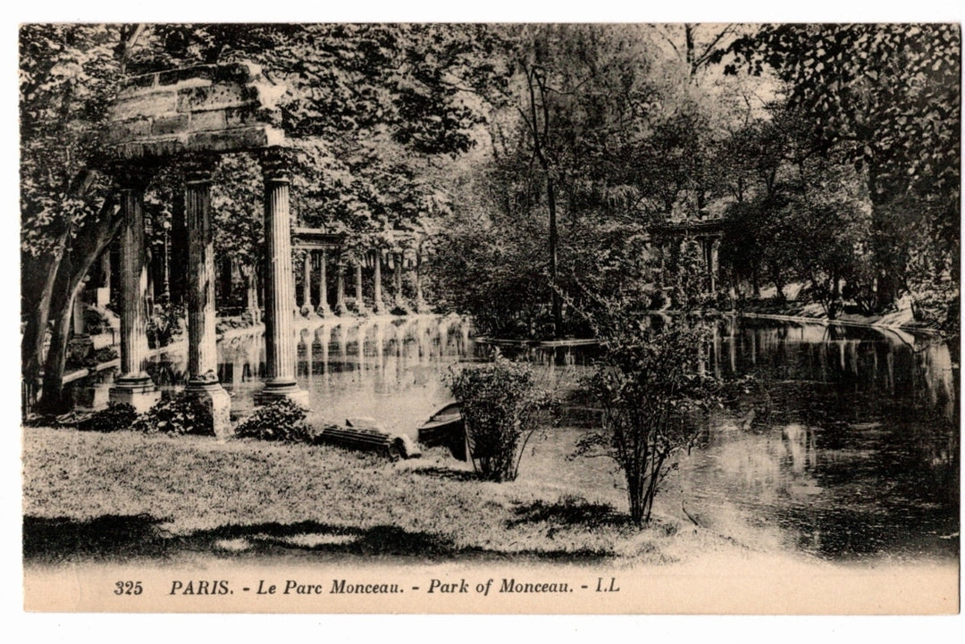  1913 Parc Monceau Roman Colonnade Paris France Vintage Postcard.