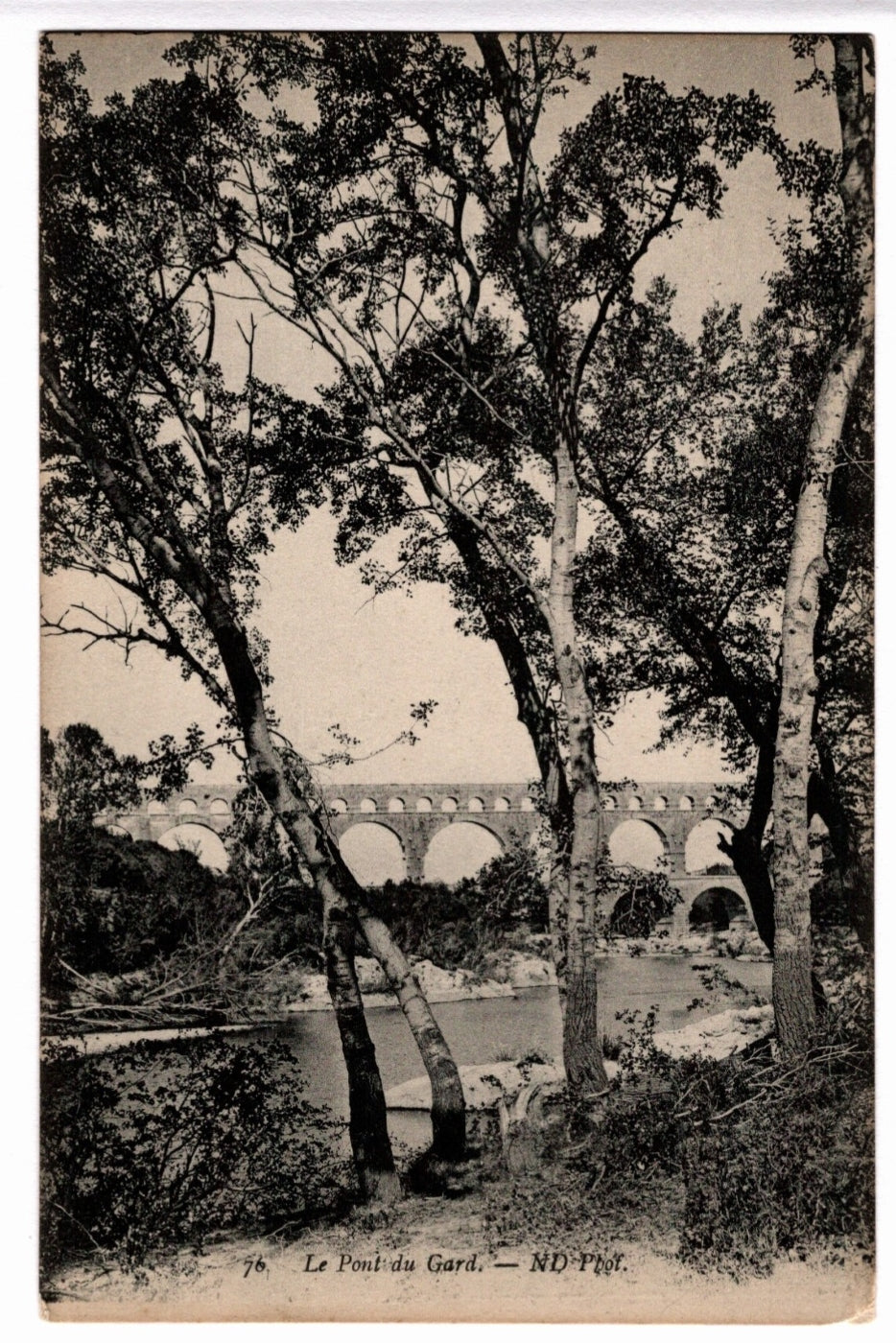 1906 Pont du Gard Roman Aqueduct France Vintage Postcard.