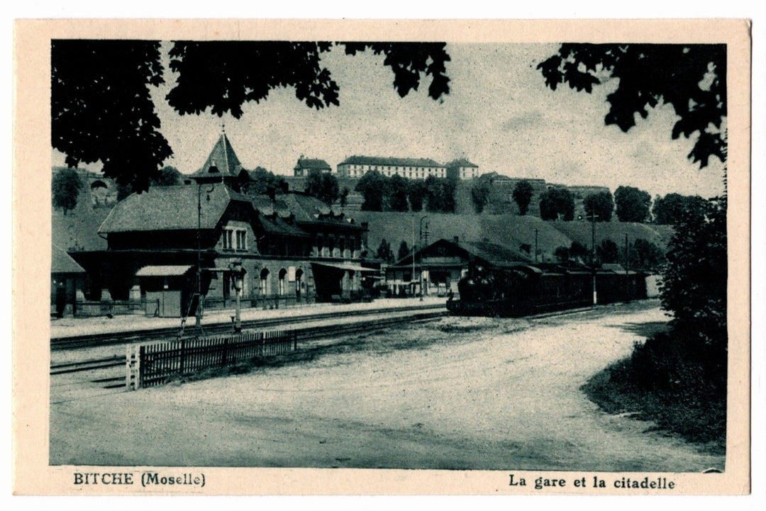 1920-30 Bitche Railway Station and Citadel France Vintage Postcard.