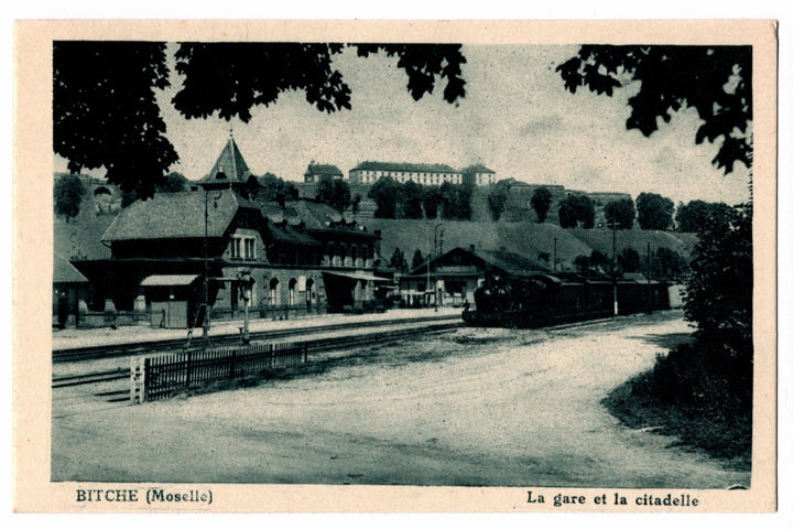 1920-30 Bitche Railway Station and Citadel France Vintage Postcard.