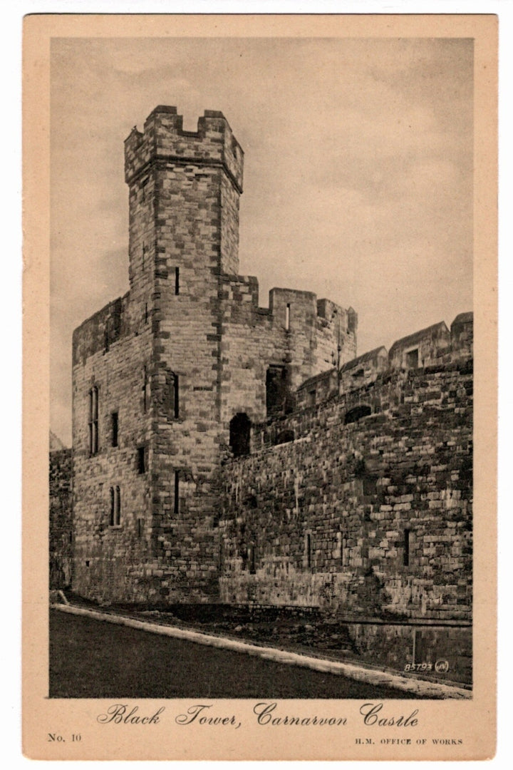1920s Black Tower Caernarfon Castle Wales Vintage Postcard.