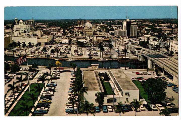  1960 Fort Lauderdale Florida Vintage Postcard.