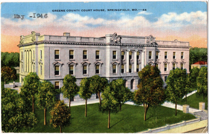 Historical postcard of Greene County Courthouse in Springfield, MO from 1946.
