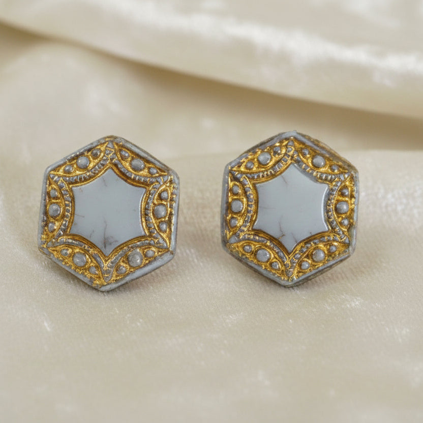 16L Set of Two Gray & Gold Czech Glass Shank Buttons, 24/64".